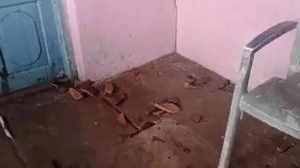 तेंदूखेड़ा: तेंदूखेड़ा में 64 वर्ष पुराने जर्जर स्कूल भवन में पढ़ने को मजबूर हैं छात्र, हादसे की बनी रहती है आशंका #jansamasya
