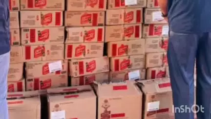 मकेर: चंदिला मोड़ के पास ट्रक से 865.05 लीटर विदेशी शराब बरामद, दो तस्कर गिरफ्तार