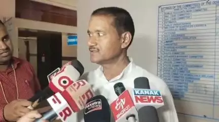 ଭୁବନେଶ୍ବର ମ୍ୟୁନିସିପାଲଟି କର୍ପୋରେସନ: ସରକାର ଚିଟଫଣ୍ଡ ଟଙ୍କା ଫେରସ୍ତ ନେଇ ବିଧାନସଭାରେ ପ୍ରତିକ୍ରିୟା ରଖିଲେ କଂଗ୍ରେସ ବିଧାୟକ ଅଶୋକ ଦାସ