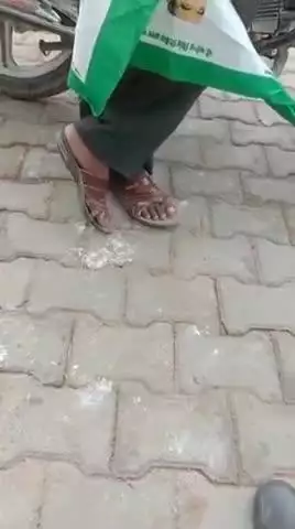 संपूर्ण समाधान दिवस ,जिलाधिकारी महोदय को खाद की समस्या को लेकर दिया ज्ञापन चुन्नू सिंह भाकियू अरा जिलाध्यक्ष अमेठी