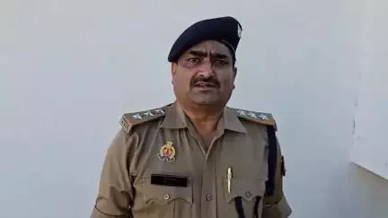 शोहरतगढ़: SOG और थाना ढेबरूआ पुलिस की संयुक्त टीम ने चार शातिर चोरों को किया गिरफ्तार, CO का बयान