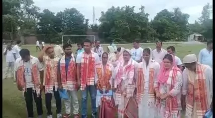 চেঙা: ৯৭ নং বৰমাৰা গাঁও পঞ্চায়তৰ আটাইকেইগৰাকী সদস্যৰ সমৰ্থন লাভ কৰি আমিনা খাতুন সভাপতি হিচাপে নিৰ্বাচিত
