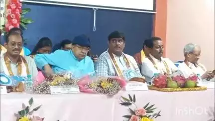 বালি-জগাছা: হাওড়া নিশ্চিন্দায় ফসল চাষের কৃষকদের প্রশিক্ষণ শিবিরের আয়োজন উপস্থিত মন্ত্রী অরূপ রায়