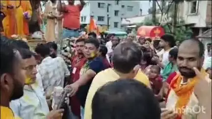 রতুয়া ১: দলীয় মুখপাত্র আসতেই রতুয়ার উল্টো রথযাত্রা থেকে বেরিয়ে গেলেন তৃণমূলের বিধায়ক