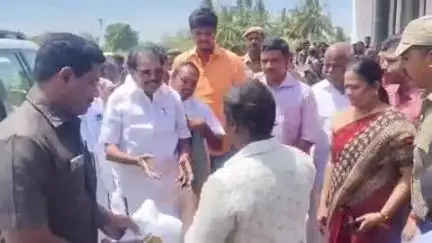அருப்புக்கோட்டை: செம்பட்டியில்  முதல்வர் ஸ்டாலின் திறந்து வைத்த அரசு ஆரம்ப சுகாதார நிலையத்தை பார்வையிட்ட அமைச்சர்