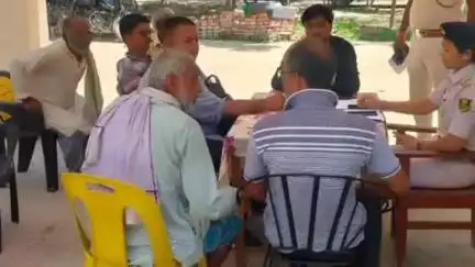 जयनगर: थाना दिवस के अवसर पर देवधा थाना परिसर में थाना दिवस का आयोजन किया गया