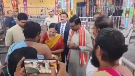 మోపిదేవి వల్లీ దేవసేన సమేత సుబ్రహ్మణ్యేశ్వర స్వామిని దర్శించుకున్న ఆంధ్రప్రదేశ్ హైకోర్ట్ జడ్జి కె. శ్రీనివాస్ రెడ్డి