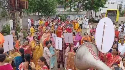 बुरहानपुर नगर: सीके ग्रैंड कॉलोनी से निकाली गई भगवान जगन्नाथ की भव्य रथ यात्रा, जगह-जगह पुष्प वर्षा कर किया गया स्वागत