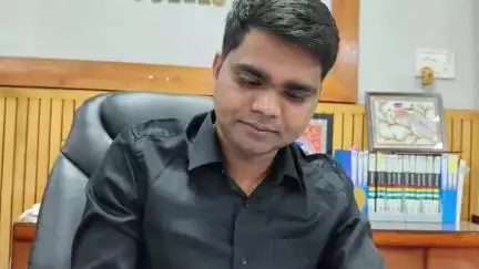 शिवहर: जिला में चल रहे मतदाता पुनरीक्षण कार्यक्रम की प्रक्रिया के बारे में DM ने जनता को विस्तार से जानकारी दी