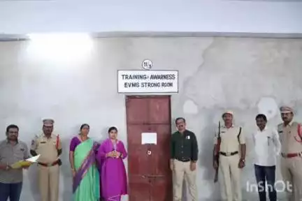 ఈవీఎం గోదాములను పరిశీలించిన వరంగల్ కలెక్టర్ సత్య శారదా దేవి