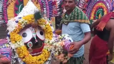 ବୌଦ୍ଧ ସଦର: ନାରାୟଣ ନଗର ଲୋକକଳା ଗ୍ରାମରେ ଶ୍ରୀ ଜଗନ୍ନାଥଙ୍କ ଦୁଇ ଦିନିଆ ବାହୁଡା଼ ଯାତ୍ରା ଶୁଭାରମ୍ଭ