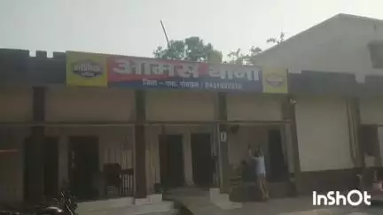 आमस: आमस थाने की पुलिस टीम ने चोरी की मोटरसाइकिल के साथ एक युवक को गिरफ्तार किया