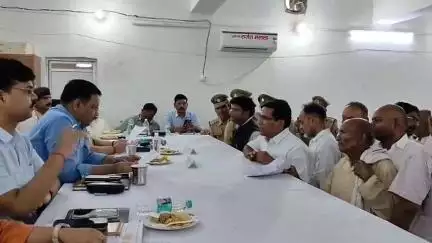 अमेठी: लोक निर्माण विभाग पर लापरवाही का आरोप, अधिवक्ता ने डीएम अमेठी से की शिकायत