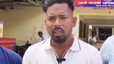 করিমগঞ্জ: উত্তর করিমগঞ্জের বিধায়ক কমলাক্ষকে নিয়ে সামাজিক মাধ্যমে কুমন্তব্যকারীর বিরুদ্ধে SSP-র দারস্থ হলেন বিধায়কের সমর্থকরা