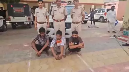 रावतसर: रावतसर पुलिस ने संदिग्ध रूप से घूमते तीन युवकों को किया राउंडअप