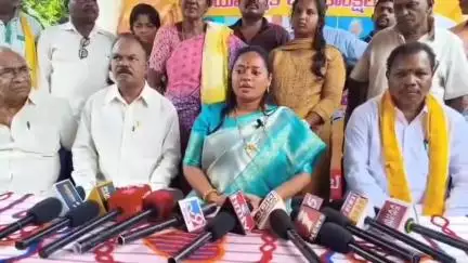 ఎమ్మెల్సీ అనంతబాబు, వైసీపీ మాజీ ఎమ్మెల్యే ధనలక్ష్మి లపై  తీవ్ర విమర్శలు చేసిన రంపచోడవరం కూటమి ఎమ్మెల్యే శిరీష దేవి