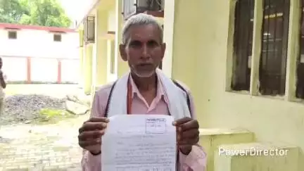 कर्वी: कर्वी के पुरवा तरौंहा निवासी ने दबंग पर जमीन में कब्जा करने का आरोप लगाया, सम्पूर्ण समाधान दिवस में की शिकायत