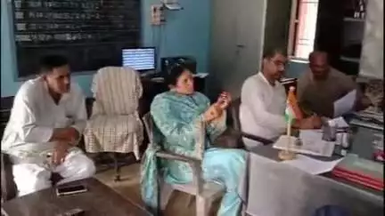 हिसार: मीरपुर के सरकारी स्कूलों में सीएम फ्लाइंग की रेड, ग्रांट में गड़बड़ी, बिल गायब और रिकॉर्ड मिले अधूरे