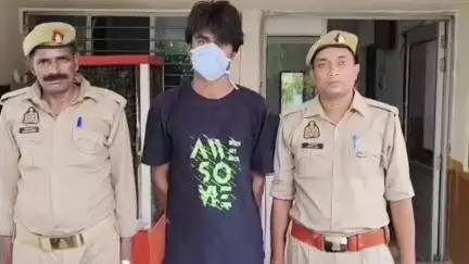 स्वार: कोतवाली पुलिस ने मिलक दुन्दी के पास एक नाजायज तमंचा के साथ अभियुक्त को गिरफ्तार कर जेल भेजा