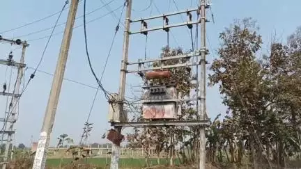 मोतिहारी: श्रावणी मेला को लेकर अरेराज में मेंटेनेंस कार्य के लिए विद्युत आपूर्ति तीन दिनों तक रहेगी बाधित