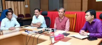 ದಾವಣಗೆರೆ: ಕಂದಾಯ ದಾಖಲೆಗಳು ಸಾರ್ವಜನಿಕರಿಗೆ ಆನ್‌ಲೈನ್‌ನಲ್ಲಿ ಲಭ್ಯ: ನಗರದಲ್ಲಿ ಜಿಲ್ಲಾಧಿಕಾರಿ ಗಂಗಾಧರಸ್ವಾಮಿ ಜಿ.ಎಂ