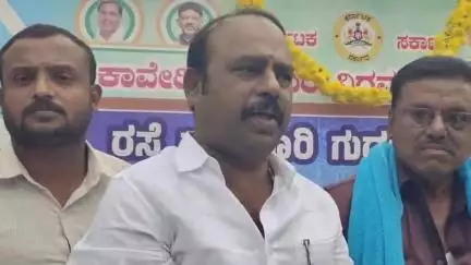ಮದ್ದೂರು: ಎಚ್ ಡಿ ಡಿ ಹಾಗೂ ಹೆಚ್‍ಡಿಕೆ ಲಾಟರಿ ಯಂತೆ ಪ್ರಧಾನಿ ಹಾಗೂ ಸಿಎಂ ಆಗಲಿಲ್ಲವೇ: ಹೊನ್ನಾಯಕನಹಳ್ಳಿಯಲ್ಲಿ ಶಾಸಕ ಕೆಎಂ ಉದಯ್ ನಿಖಿಲ್ ಗೆ ತಿರುಗೇಟು