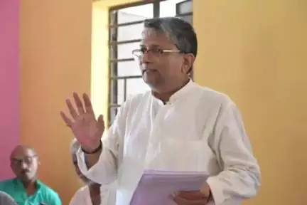 उजियारपुर: उजियारपुर में तीन पुस्तकालयों का उद्घाटन किया विधायक आलोक कुमार मेहता ने