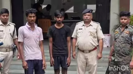 नरहट: नरहट थाना प्रभारी ने नारायणपुर रोड से एक बाइक के साथ 15 लीटर शराब बरामद की, दो गिरफ्तार