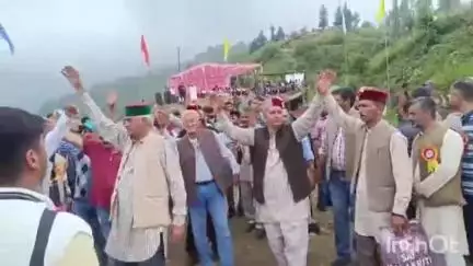 ठियोग: ठियोग तहसील के गदेवग में 20 वर्षों बाद आयोजित ऐतिहासिक जनदायिक छिब्बर मेले में क्षेत्र के लोग रहे मौजूद