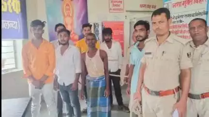 हरनौत: तेलमर थाना पुलिस ने थाना क्षेत्र के अलग-अलग गांवों से कुल 7 लोगों को गिरफ्तार कर जेल भेजा