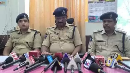 పట్టుబడిన స్మగ్లర్ గొప్య రహస్యాలు వెల్లడి – అదనపు ఎస్పీ వెంకటాద్రి వివరాలు