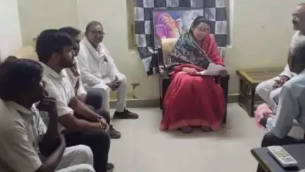 भिंड: चम्बल कॉलोनी में सांसद ने सुनी लोगों की समस्याएं