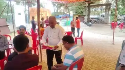 पौड़ी: बैंग्वाडी से मानवेंद्र सिंह रावत के प्रधान पद पर निर्विरोध नामांकन से ग्रामीणों ने खुशी जताई
