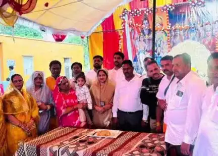 निवाड़ी: जिजौरा में श्री श्री 1008 हनुमान मंदिर में श्रीमद् भागवत कथा, निवाड़ी जिला पंचायत अध्यक्ष ने की शिरकत