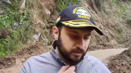 मंडी: जिला मंडी के आपदा प्रभावित सराज क्षेत्र में राहत कार्यों को लेकर उपायुक्त अपूर्व देवगन ने दी महत्वपूर्ण जानकारी