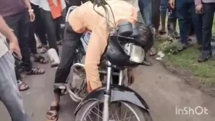 शाजापुर: रामनगर जलोदा जोड़ पर बाइक पर बेहोश मिला व्यक्ति, अस्पताल में मृत घोषित, सुनेरा पुलिस जांच में जुटी