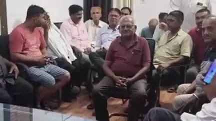 निवाई: मोहर्रम पर्व को लेकर थाना परिसर में थाना अधिकारी की अध्यक्षता में आयोजित हुई सीएलजी की बैठक
