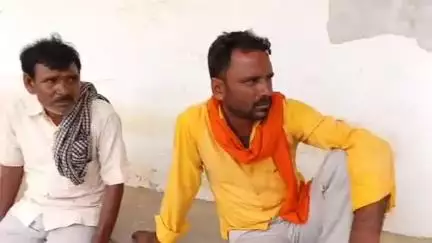 सीतापुर: मन्नापुरवा में जहरीले सांप के काटने से युवक की तड़प कर हुई मौत, पुलिस ने कराया पोस्टमार्टम