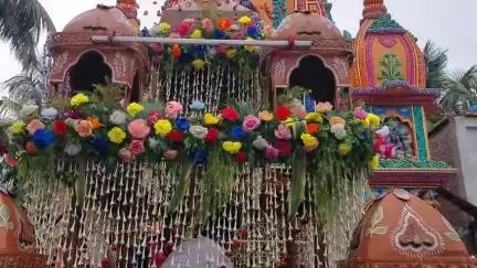 ময়না: বরগোদার গোদা গ্রামের দিশারী ক্লাবের জগন্নাথ দেবের উল্টো রথযাত্রায় দড়ি টানার জন্য হাজার হাজার ভক্তের সমাগম