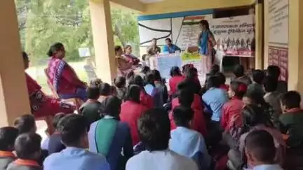 पिथौरागढ़: एएचटीयू और चाइल्ड हेल्पलाइन द्वारा भिक्षावृत्ति की रोकथाम हेतु पाभे में जागरूकता अभियान का आयोजन किया गया