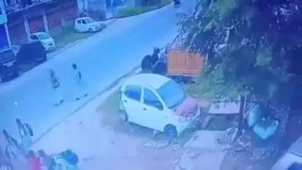 हरिद्वार: पथरी क्षेत्र के धनपुरा गांव में छात्रा के साथ की गई मारपीट, सीसीटीवी में कैद हुई वारदात का वीडियो हुआ वायरल