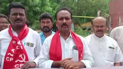 కడప: పెంచిన విద్యుత్ సర్దుబాటు ఛార్జీలను తగ్గించాలి: నగరంలో జిల్లా సీపీఐ కార్యదర్శి గాలిచంద్ర