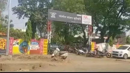 नागपूर ग्रामीण: बुटीबोरी हद्दीत मॉर्निंग वॉकला जाणाऱ्या महिलांसमोर अंगावरील कपडे काढून गुप्तांग दाखवणाऱ्या आरोपीला पोलिसांनी केली अटक