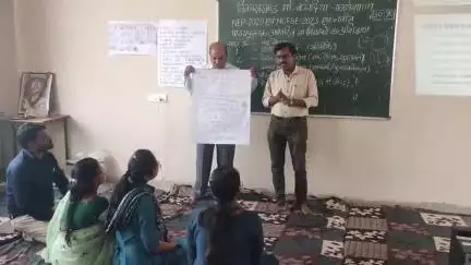 मोहन बड़ोदिया: शासकीय महाविद्यालय मोहन बड़ोदिया में शिक्षक प्रशिक्षण कक्षा 6 से 8 का समापन समारोह आयोजित