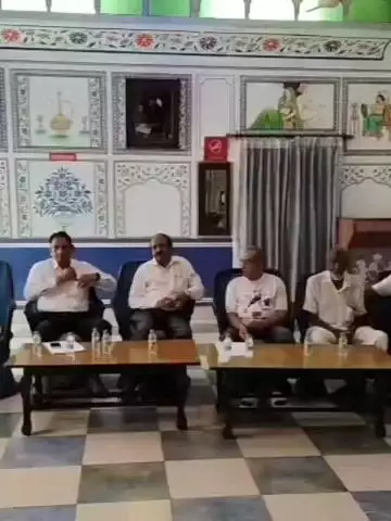 अलवर: बुर्जा ठिकाने के खवास कन्हैयालाल ने जगन्नाथ मंदिर बनवाया, ठिकाने के प्रतिनिधियों ने महोत्सव में भुलाने के आरोप लगाए