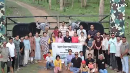 वर्धा: बहार नेचर फाउंडेशनचा अभ्यास दौरा सारस संवर्धनासाठी सर्वांगीण प्रयत्नांची गरज -मानद वन्यजीव रक्षक मुकुंद धुर्वे