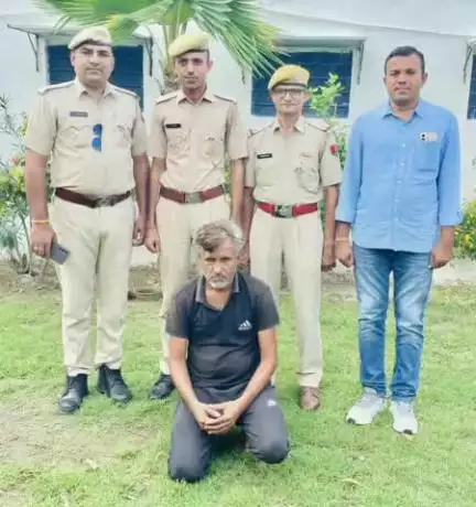 बाड़मेर: पुलिस थाना सदर ने 14 साल से फरार स्थाई वारंटी हिस्ट्रीशीटर गंगाराम को किया गिरफ्तार