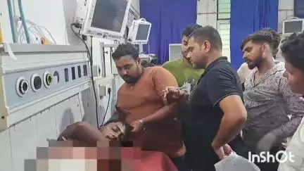 जमुई: केंदुआ गांव में दबंग पड़ोसियों ने तलवार से वार्ड सदस्य पर किया हमला, पुलिस जांच में जुटी