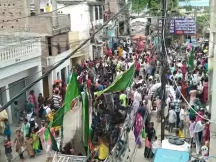 उजियारपुर: उजियारपुर, दलसिंहसराय, सरायरंजन समेत पूरे जिले में निकला मोहर्रम का जुलूस, भारी पुलिस बल तैनात
