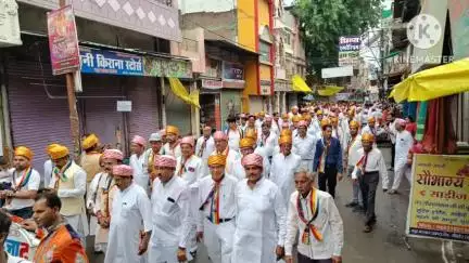*चातुर्मास हेतु साध्वीवर्याश्री नम्रव्रता श्रीजी आदि ठाणा 3 का हुआ भव्य नगर प्रवेश ,जगह-जगह हुई गवली*